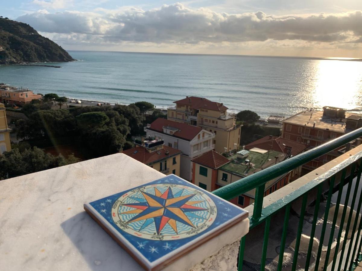 Apartamento Sunray By The Sea Levanto Exterior foto